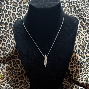 Elegant Silver Pendant Necklace